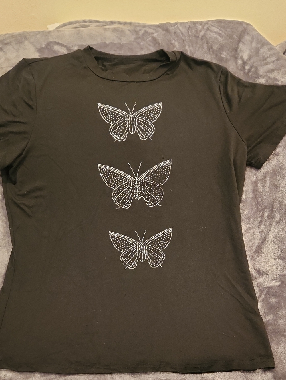 Denater Black Butterfly Rhinestone Short Sleeve Tee With Pants